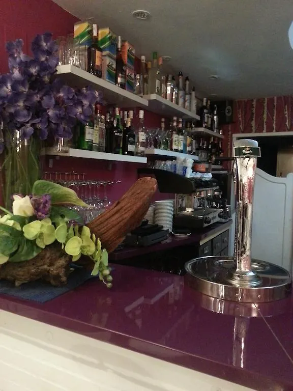 Hotel San Nikolas Hondarribia 2*,  Spain